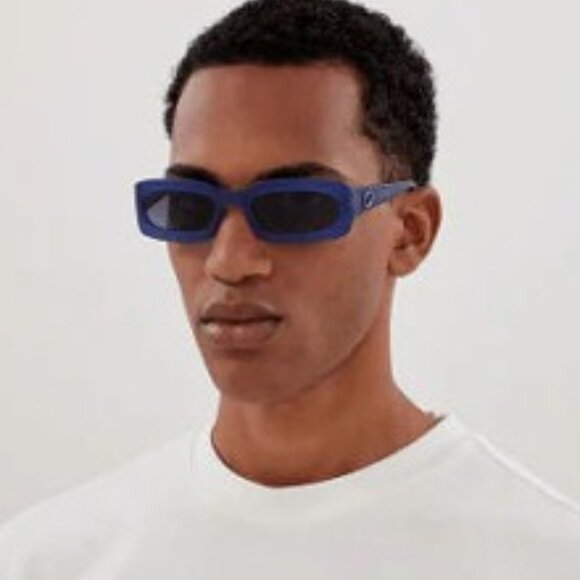 Gucci GG1786S 005 Sunglasses Light Green Rectangle Frame, Blue/Green Lenses - Picture 3 of 11